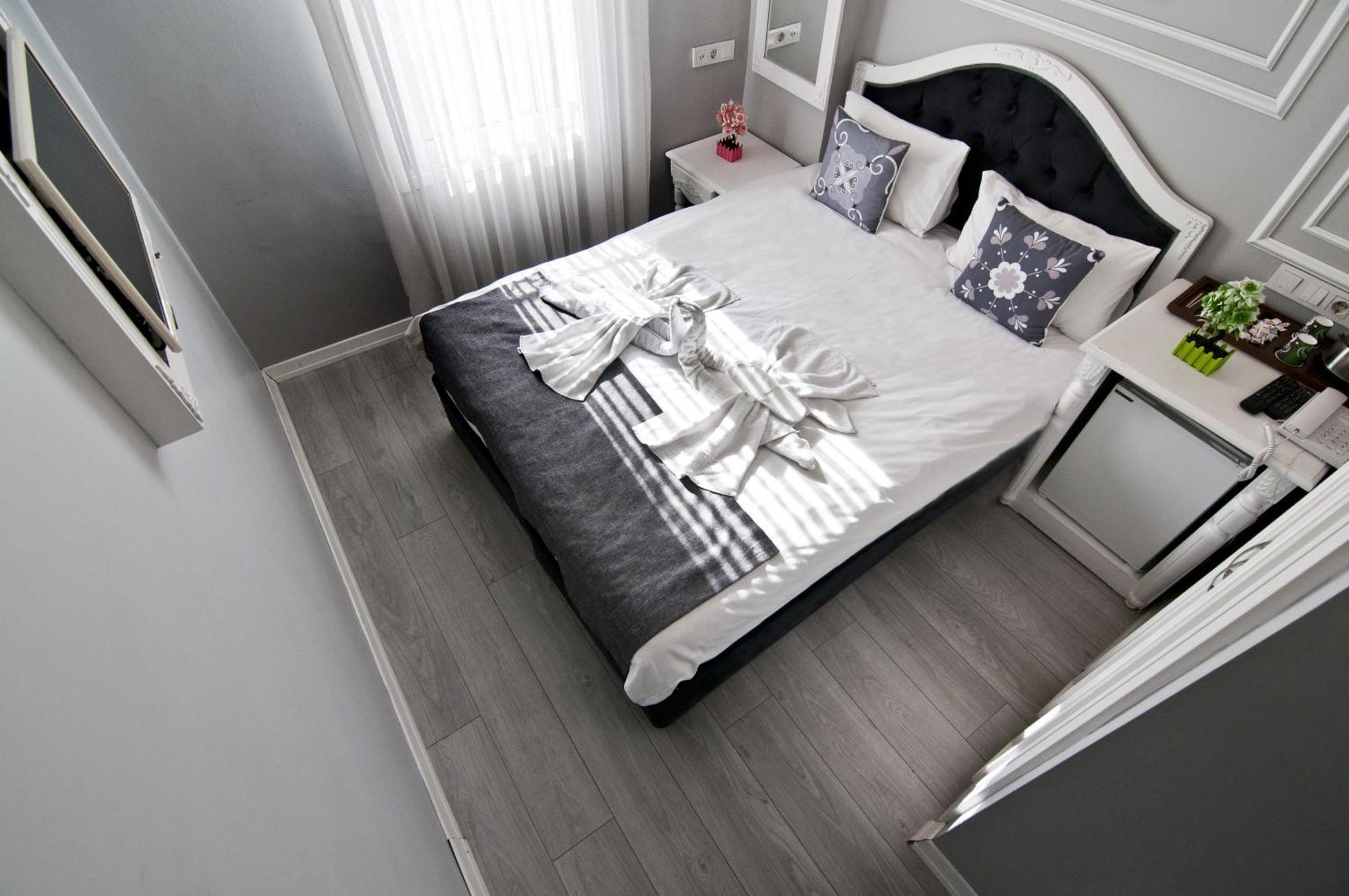 Nova City Hotel Истанбул Екстериор снимка